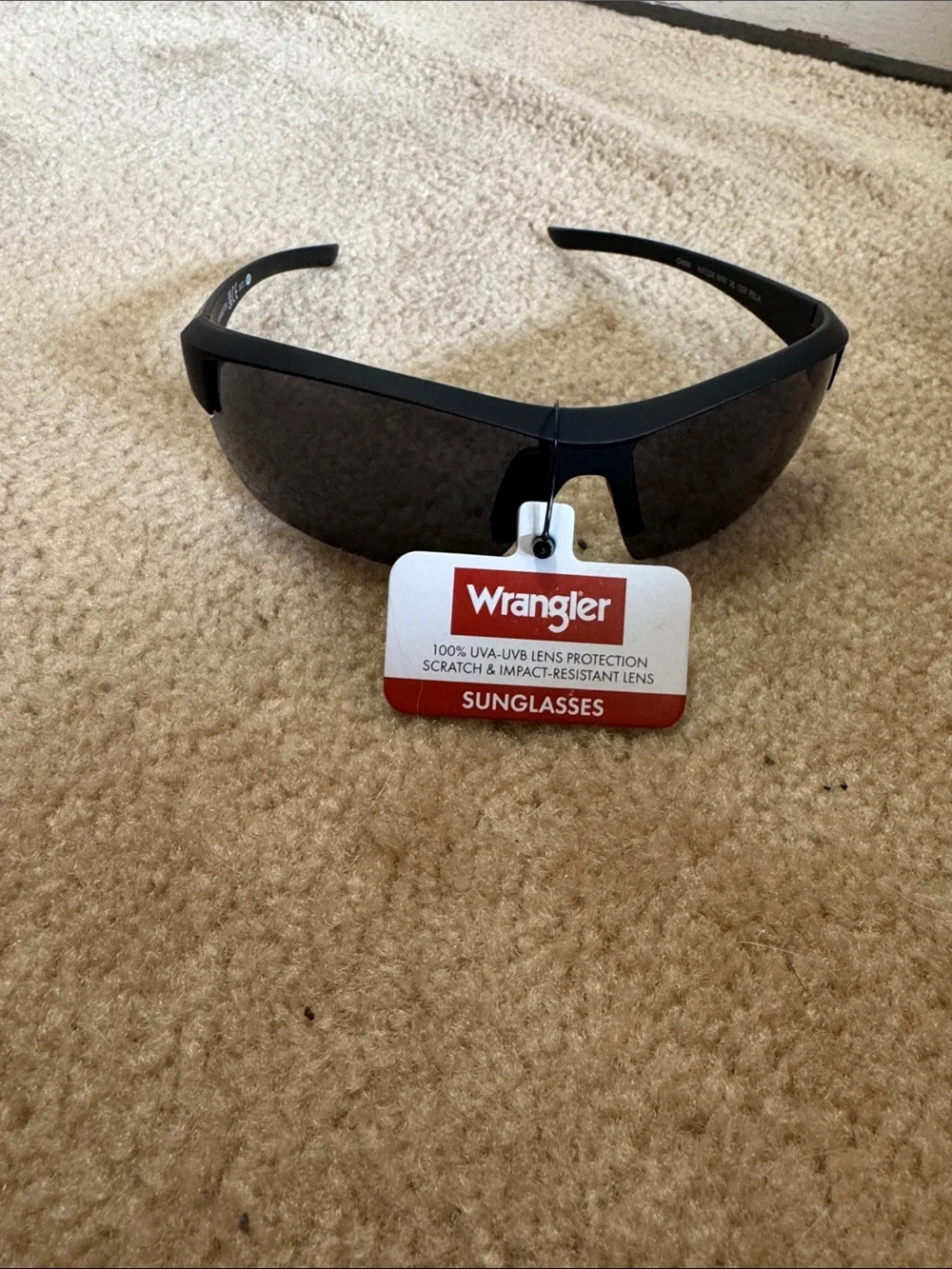 Wrangler Black Frame Sunglasses with Dark Smoke‎ Lenses